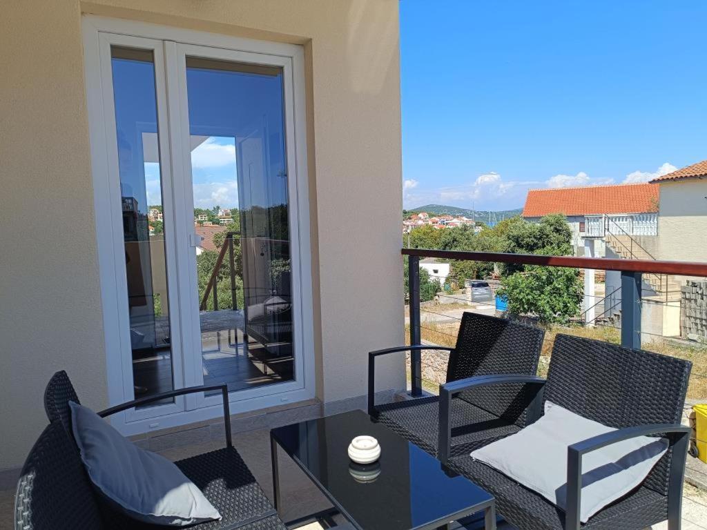 Apartment Dragana, Jezera, Island Murter Bagian luar foto