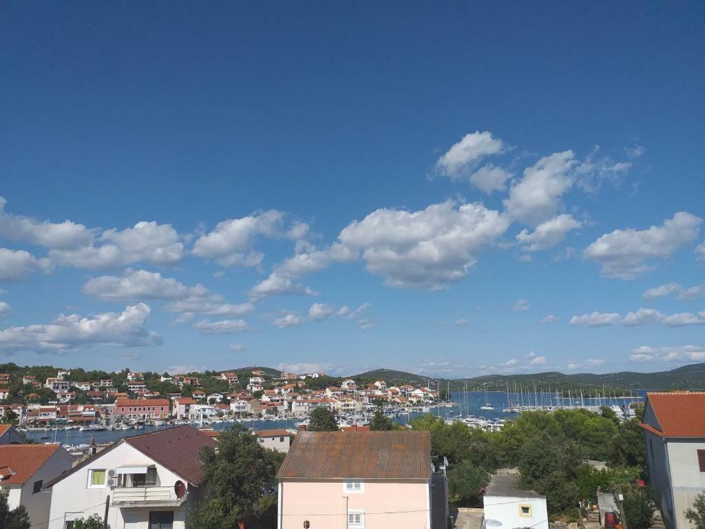 Apartment Dragana, Jezera, Island Murter Bagian luar foto