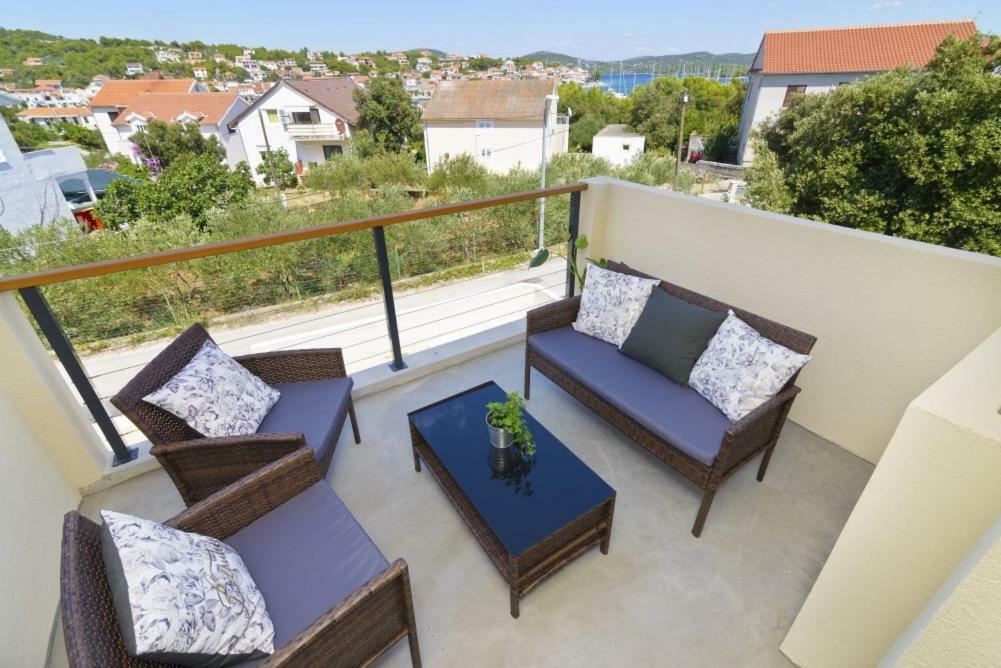 Apartment Dragana, Jezera, Island Murter Bagian luar foto