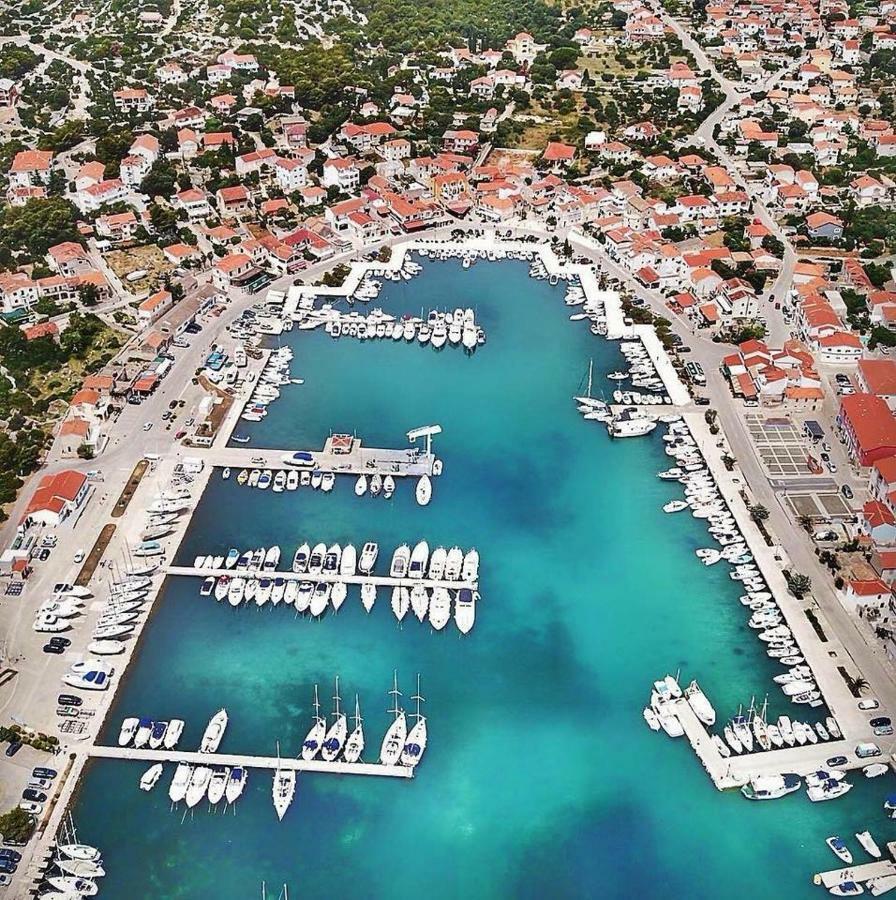 Apartment Dragana, Jezera, Island Murter Bagian luar foto